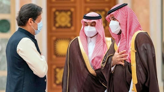 Imran-Khan-thanks-Saudi-Arabia-on-receiving-$3-billion-aid