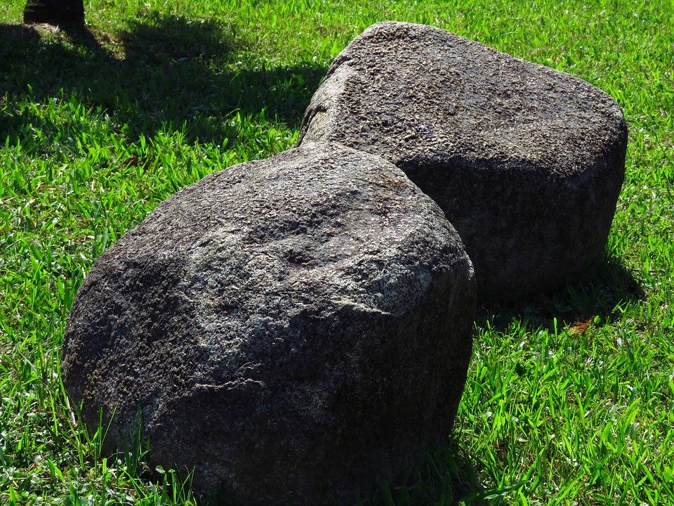 moving-stone