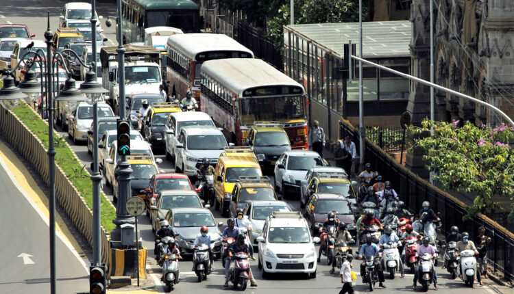 Only-electric-and-CNG-vehicles-are-allowed-to-enter-Delhi